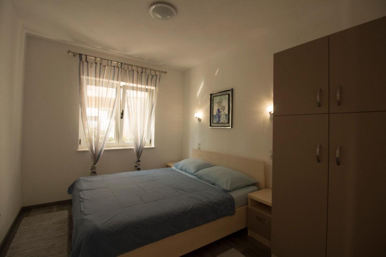 Apartmani Ana Juricev Vodice Exteriér fotografie