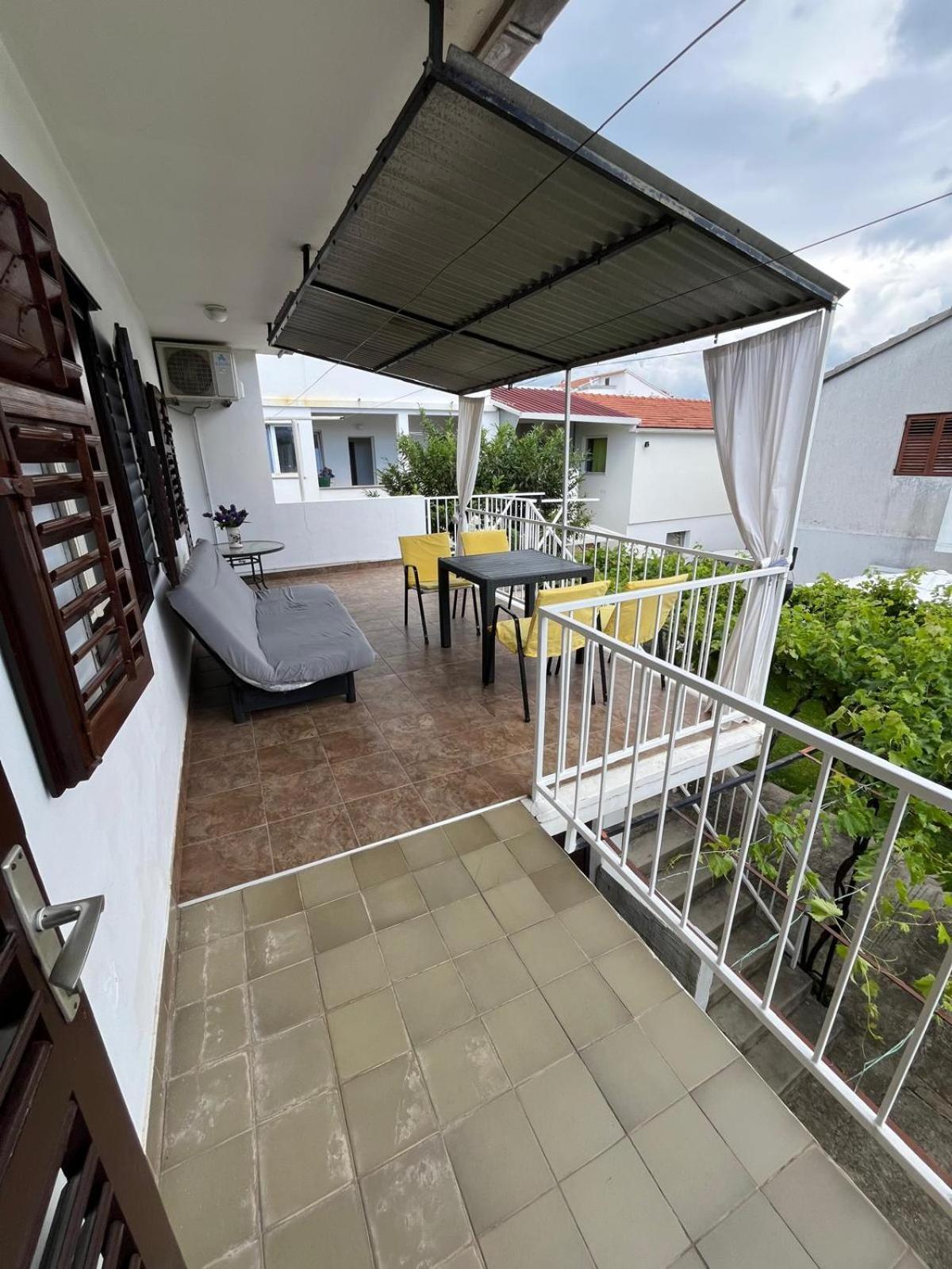 Apartmani Ana Juricev Vodice Exteriér fotografie