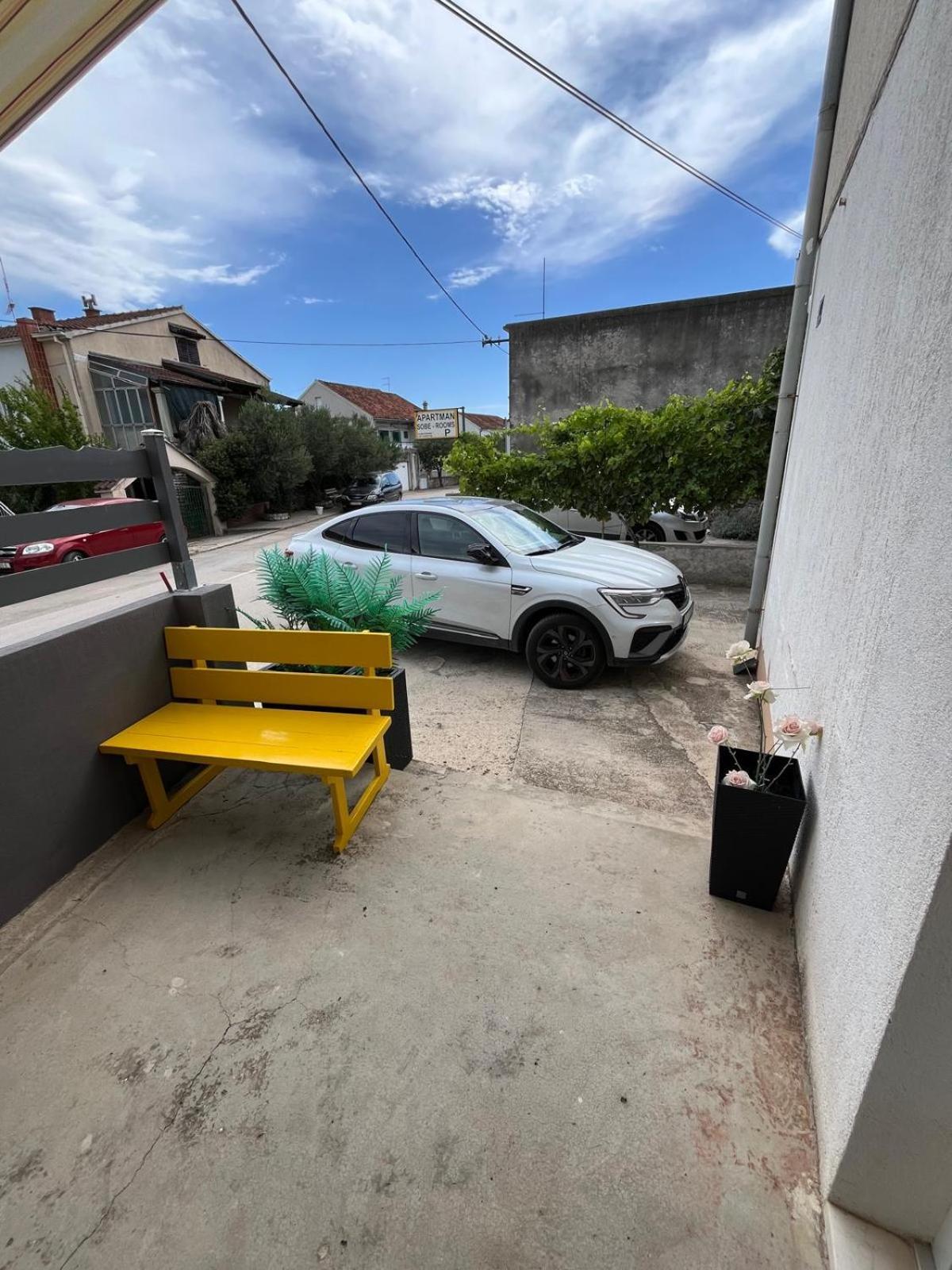 Apartmani Ana Juricev Vodice Exteriér fotografie