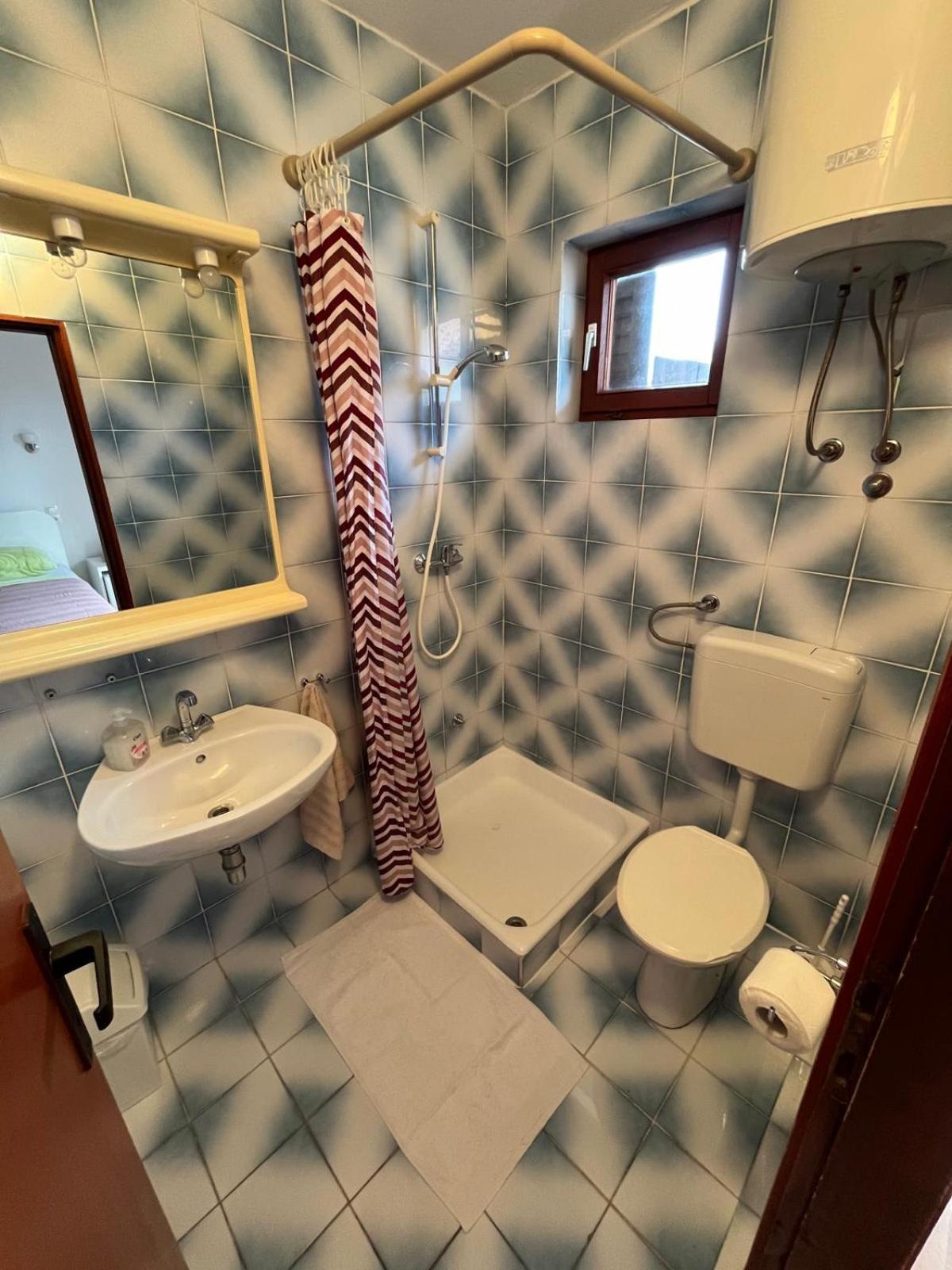 Apartmani Ana Juricev Vodice Exteriér fotografie